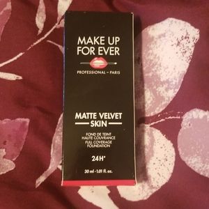 Makeup forever matte velvet skin